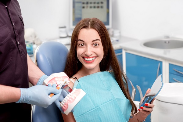 Teeth Bonding – A Fast and Cheap Way to Get Your Teeth Straight and White, Cosmetic Dentistry & General Dentistry located in Chesterfield, MO